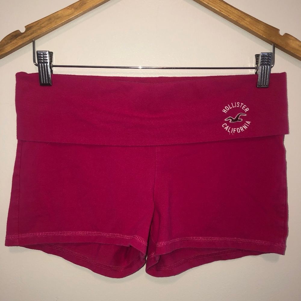 SALE Hollister Pink Stretch Shorts Medium 162